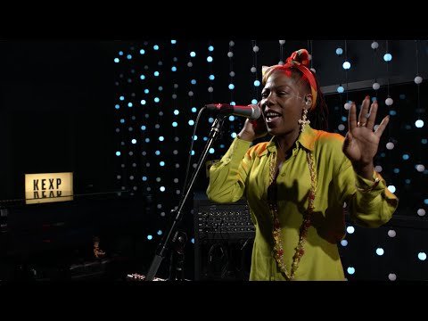 Daily Discovery: La Dame Blanche – Full Performance (Live on KEXP)
